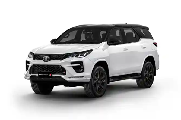 Toyota_Fortuner_Rent_in_lahore